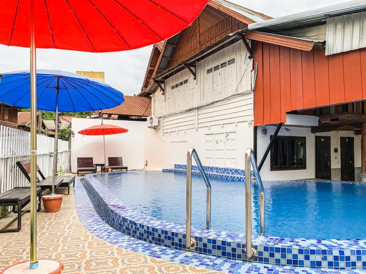 Bountang Mountain View Riverside Hotel 방 비엥 외부 사진