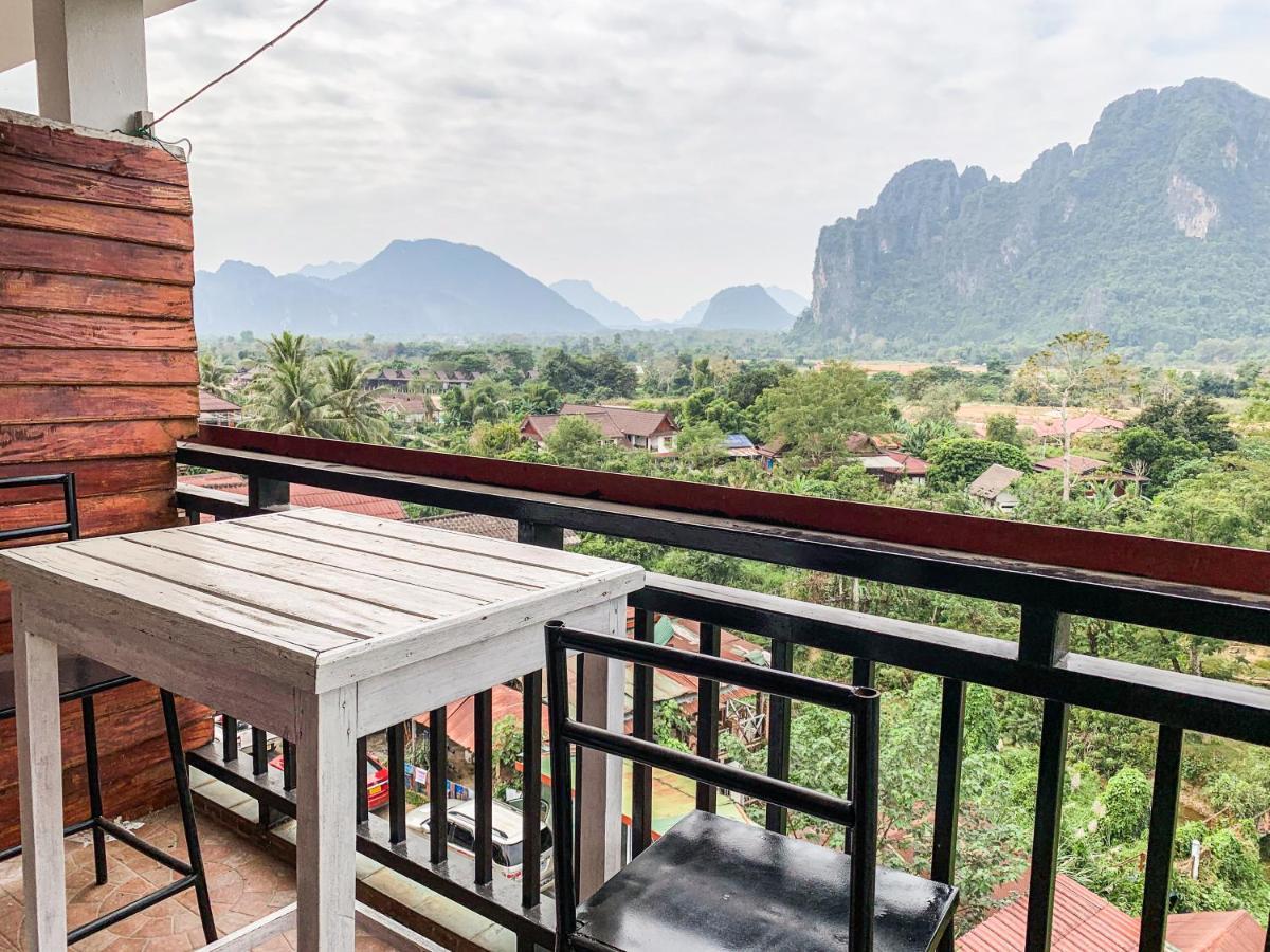 Bountang Mountain View Riverside Hotel 방 비엥 외부 사진