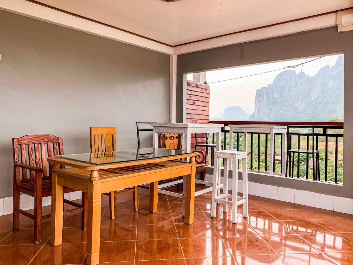 Bountang Mountain View Riverside Hotel 방 비엥 외부 사진