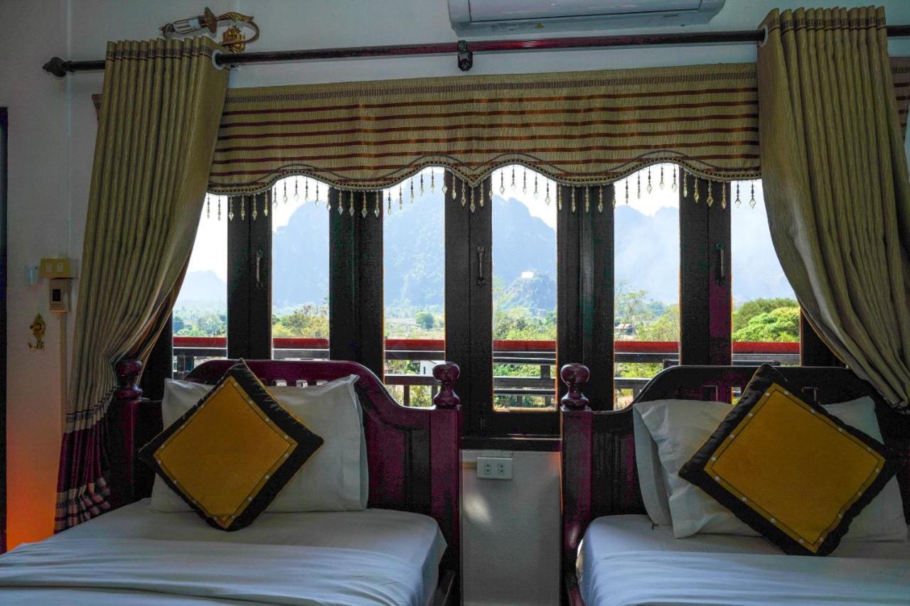 Bountang Mountain View Riverside Hotel 방 비엥 외부 사진