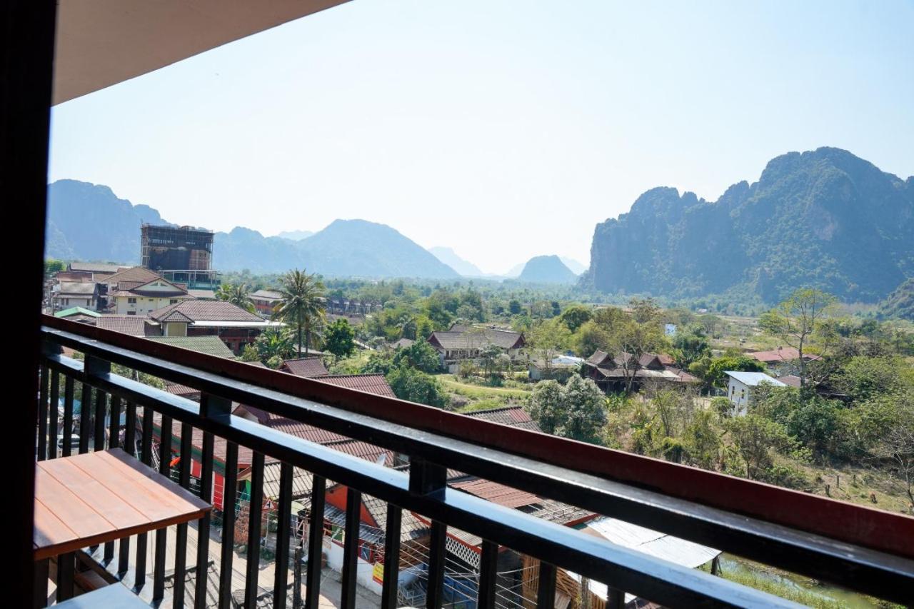 Bountang Mountain View Riverside Hotel 방 비엥 외부 사진